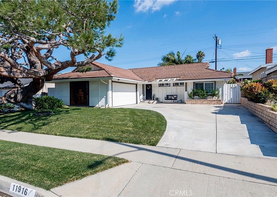1st image of 11916 Grovedale Dr