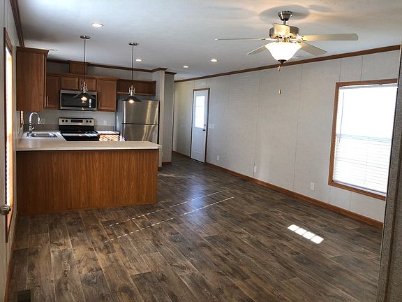 2nd image of 10610 East Aly #762-114
