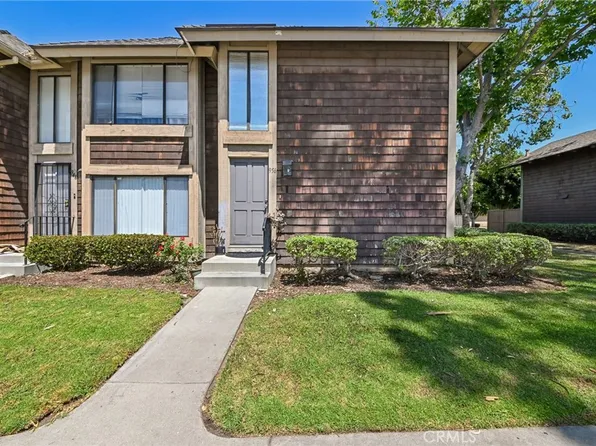 956 S Downey Pl, Anaheim, CA 92804