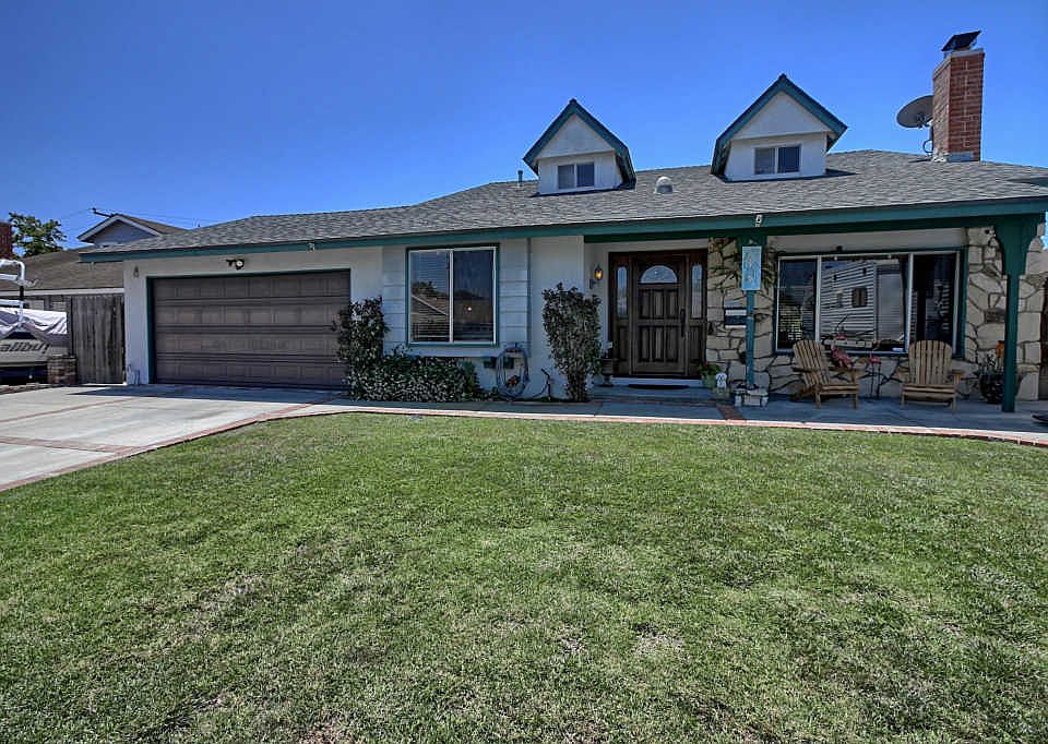 1st image of 6486 Albatross St