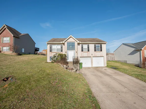 2829 Lauren Meadows Dr, Hebron, KY 41048