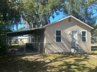 4949 17th St, Zephyrhills, FL 33542