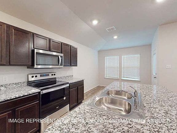 4th image of 3125 Cyprian Rd