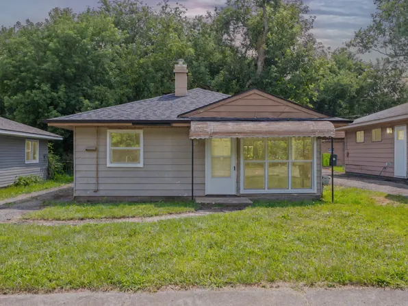 201 W Sheffield Ave, Pontiac, MI 48340