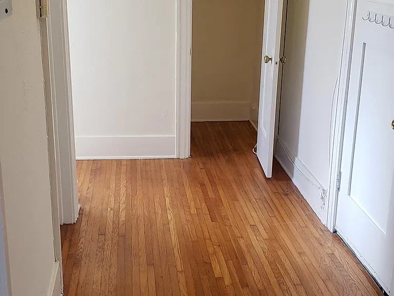 Walk in closet