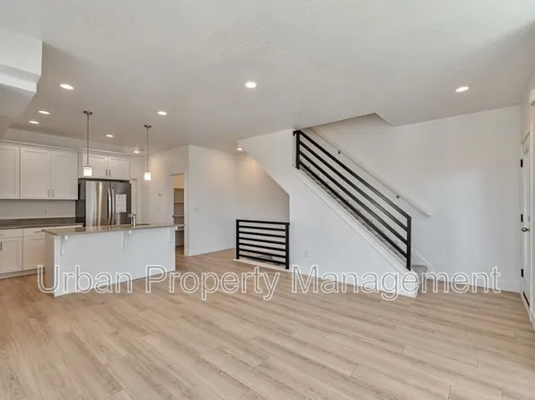 8347 S Durham St #1, Sandy, UT 84070
