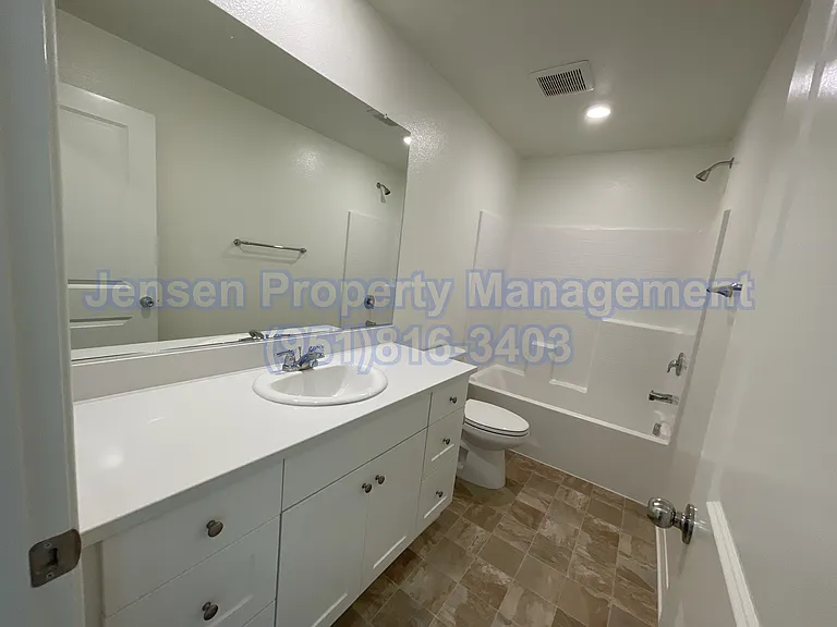 5211 Arroyo St — Photo 12