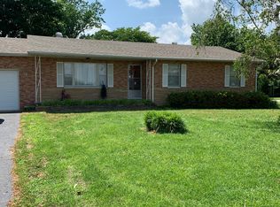 601 S Vine St, Advance, MO 63730