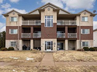 480 N Madison Ave UNIT 1, North Liberty, IA 52317
