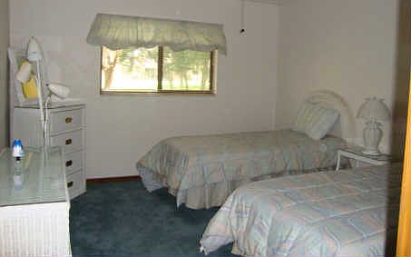 5th image of 2217 Hidden Creek Cir