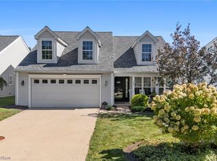 384 Clearbrook Dr, Avon Lake, OH 44012