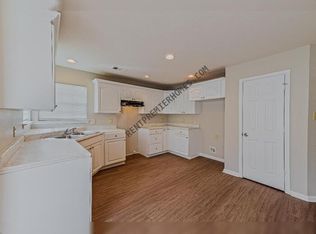 2910 Falcon Ct, Benton, AR 72015