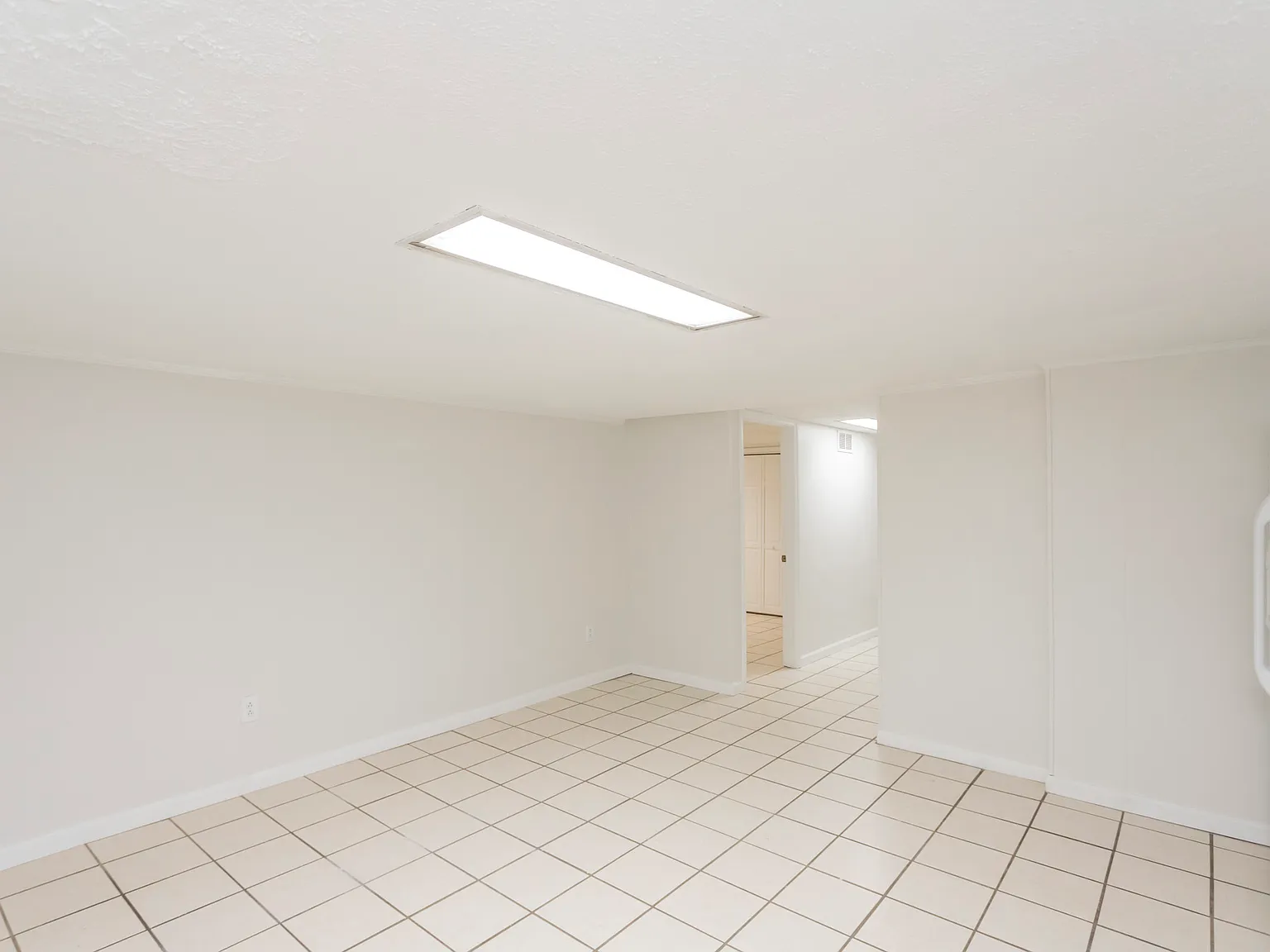 3 bed, 1768 sqft, $1,595 — Photo 2