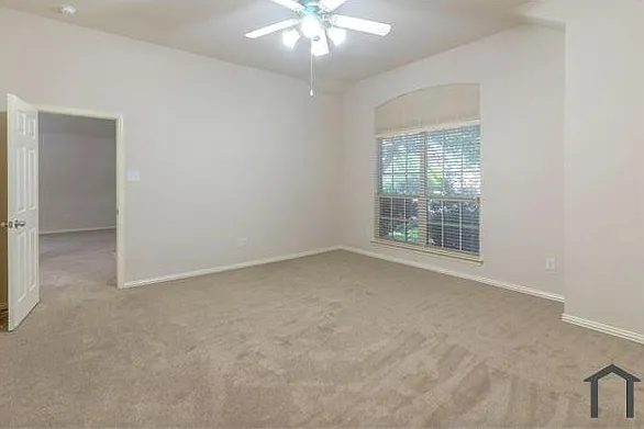 6701 Marquett Dr — Photo 7