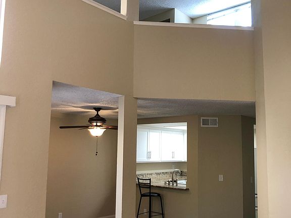 5th image of 271 Sumba Ct
