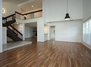 2110 Hickory Lawn Dr, Houston, TX 77077