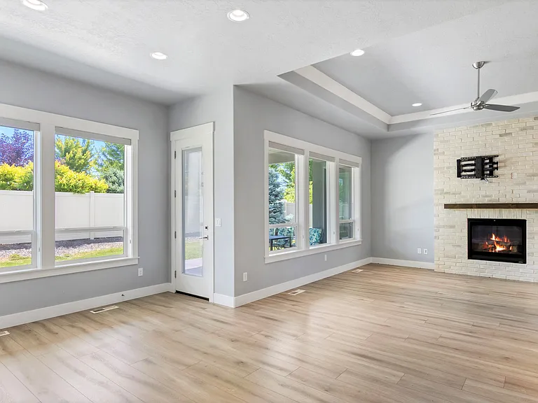 9042 S La Pampa Way — Photo 7