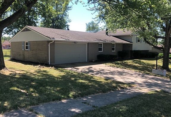 2nd image of 6948 Michelle Pl