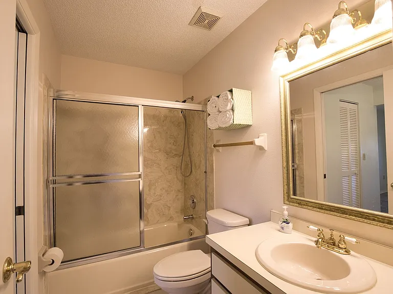 927 Capri Isles Blvd #8 — Photo 15