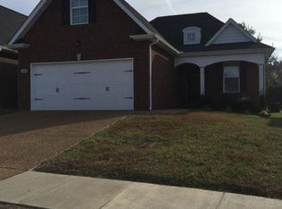 600 Indian Ridge Cir, White House, TN 37188