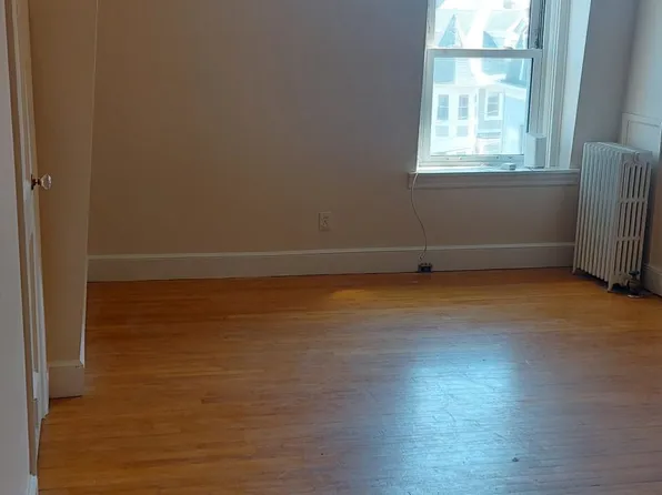 322 Broadway Unit 4, Providence, RI 02909