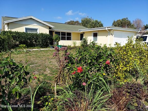 3rd image of 775 Montego Bay Dr S