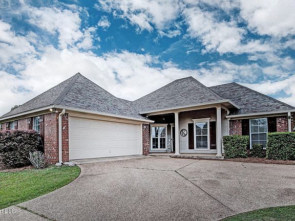 2nd image of 304 Spring Hill Point