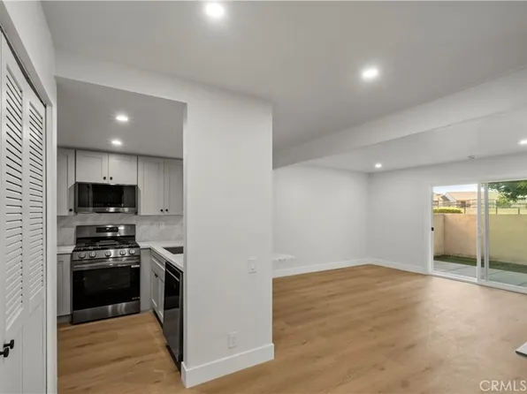 1381 S Walnut St Unit 2505, Anaheim, CA 92802