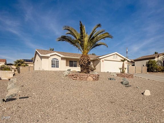 2nd image of 3245 Fan Palm Dr