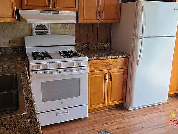 5th image of 2133 Turnbull Bay Rd #4