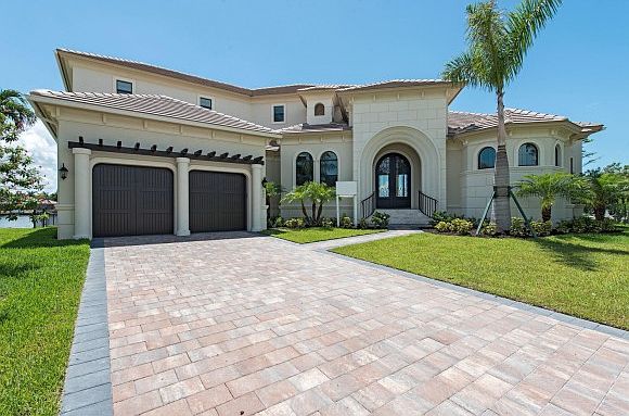 1st image of 997 Aster Ct