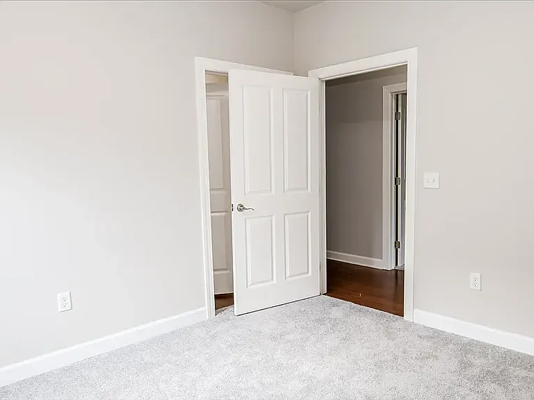 1101 Molly Barr Rd — Photo 3