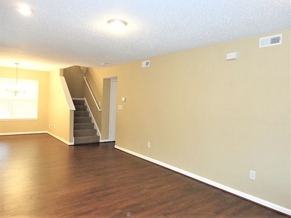 2nd image of 11951 Sapling Cir