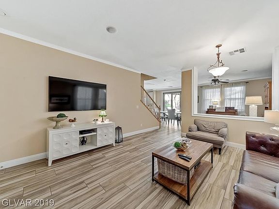 3rd image of 10480 Wellington Manor Ave