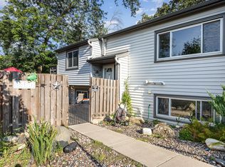 3460 Highlander Dr, Eagan, MN 55122