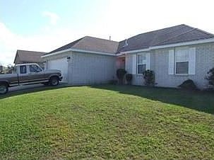 1st image of 1351 Laurie Ln