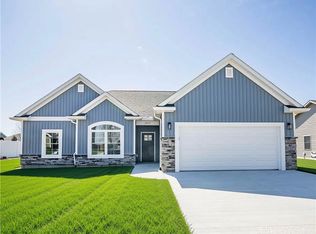 2917 Seminole Way, Piqua, OH 45356