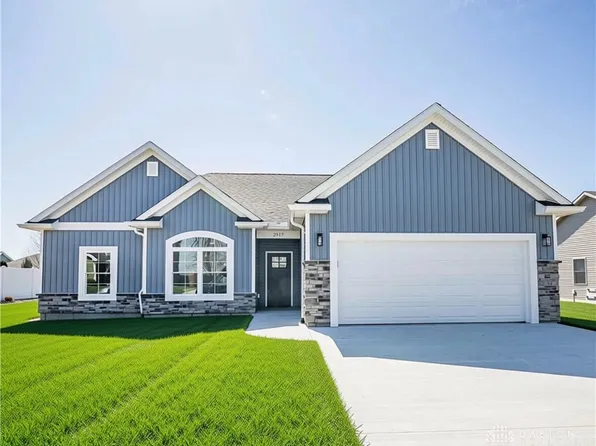 2917 Seminole Way, Piqua, OH 45356