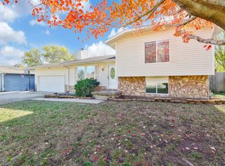 507 E Burning Tree Rd, Derby, KS 67037