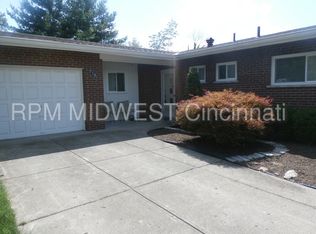 5105 Mount Alverno Rd, Cincinnati, OH 45238