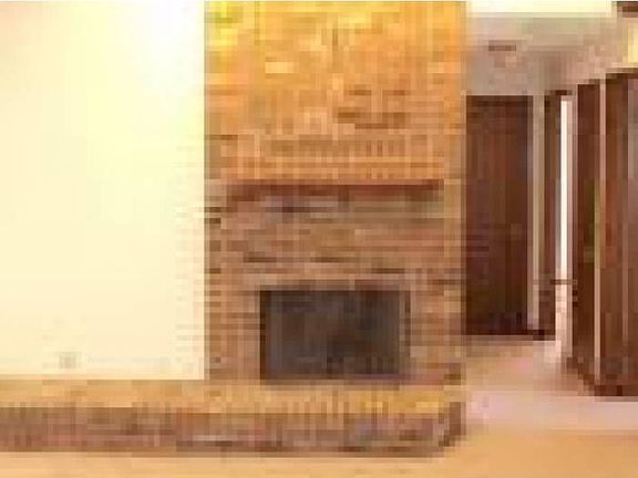 5th image of 683 Gladwin Ave