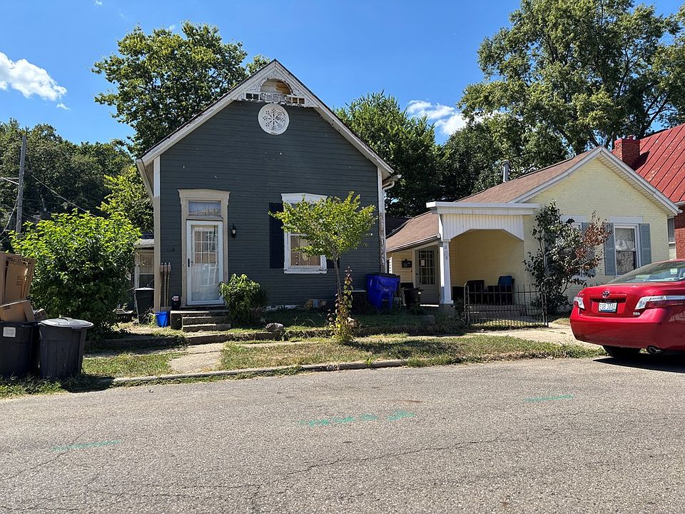 2nd image of 114 Vine St