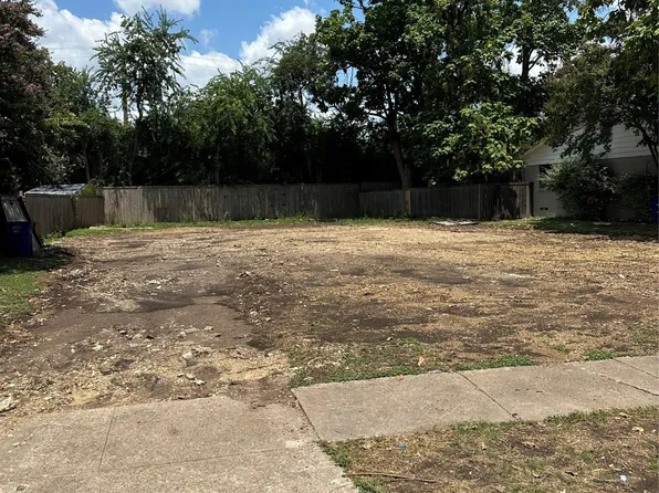 7231 Syracuse Dr, Dallas, TX 75214