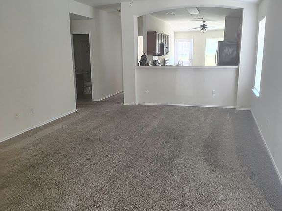 5th image of 382 Lake Washington Dr #1