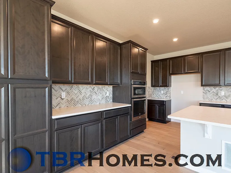 9521 Market Dr — Photo 8
