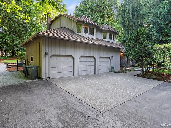 2nd image of 19903 SE 19th St