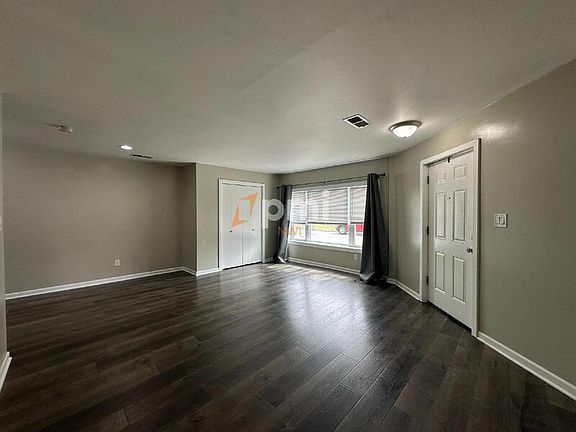 5th image of 501 N Grant St APT C