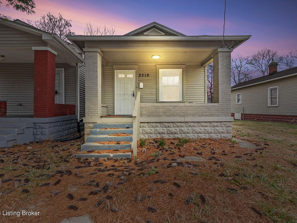 1st image of 2219 W Ormsby Ave