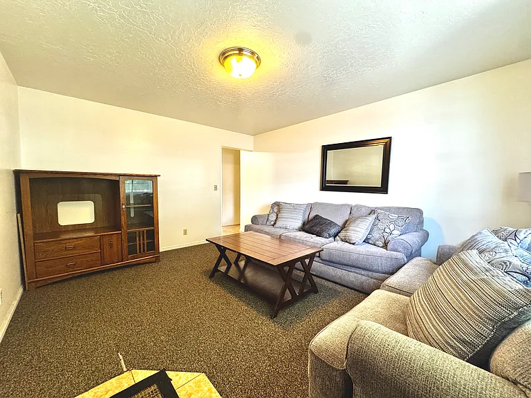 536 N 600 E — Photo 6