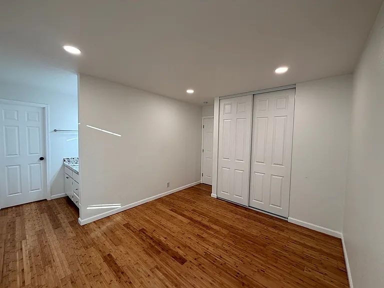 5929 Mabie Ct — Photo 12
